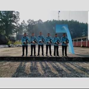 Meet your Posher, Lopez